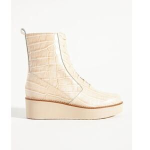 NWT Anthropologie Lace-Up Platform Boots - Size 37 (EU) 7 US